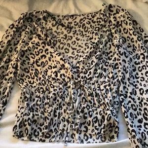 Long sleeve cheetah print